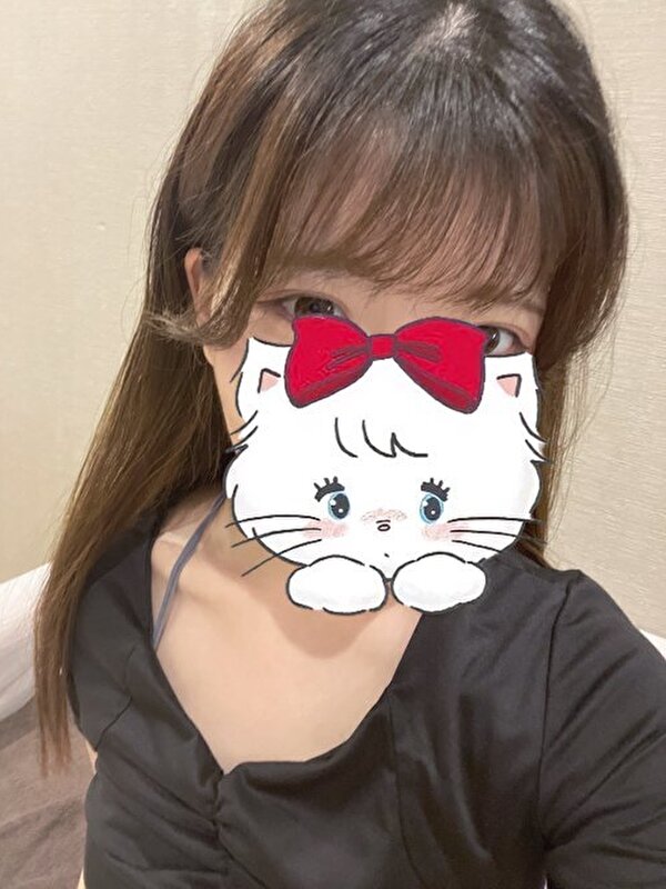 東京メンズエステ中野エリア対応セラピストまいかの親しみやすいオフショット風写真